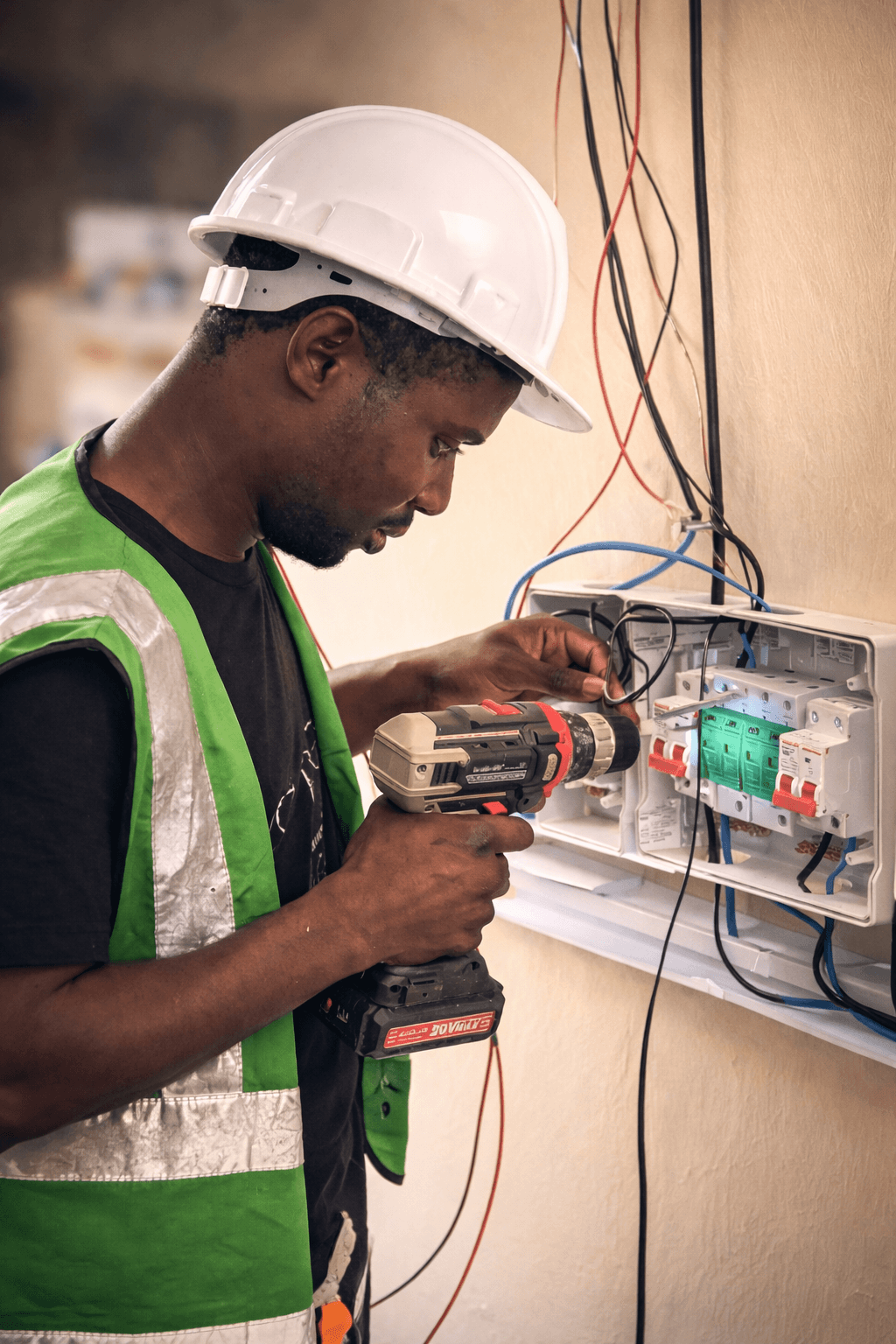 Electrical installation work by AUPS Network