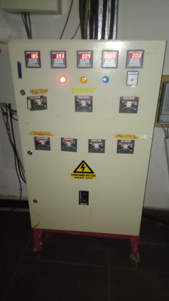 Electrical distribution board fabrication and installation
