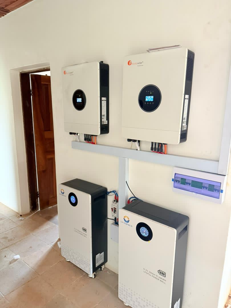 Off-grid solar system 30 kWh with 20 kVA inverter